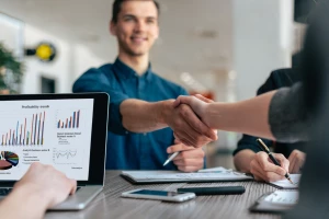 Tylko tutaj więcej informacji o tym jak zareklamować biznes